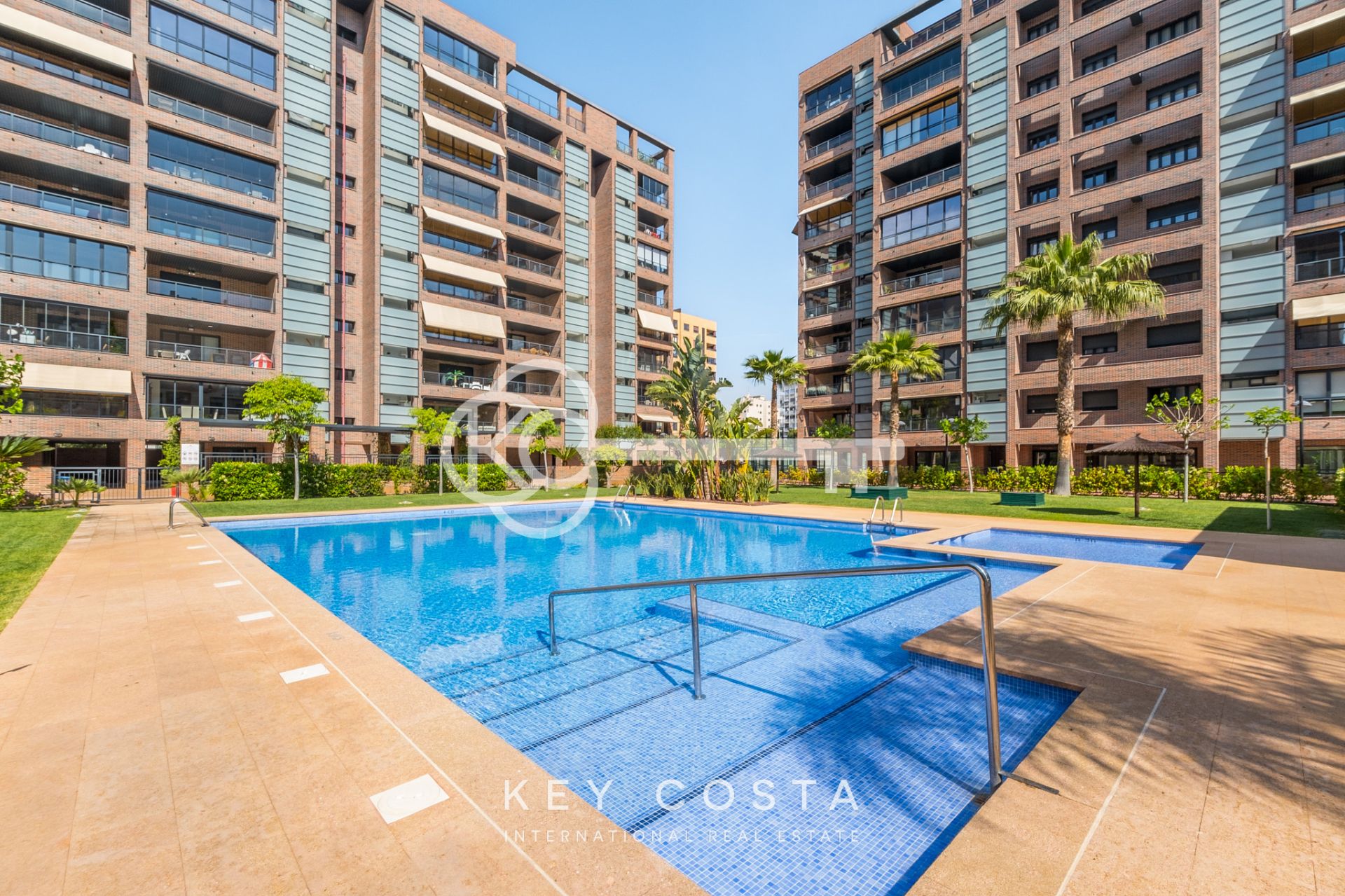 Piscina de Pis de lloguer en Alicante / Alacant amb Aire condicionat, Calefacció i Terrassa