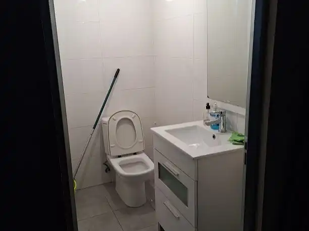 Baño de Local de alquiler en Vitoria - Gasteiz