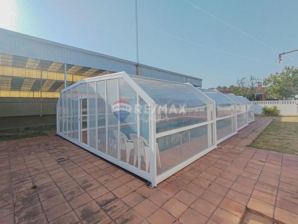 Piscina de Casa o xalet en venda en Tomiño amb Aire condicionat, Calefacció i Jardí privat