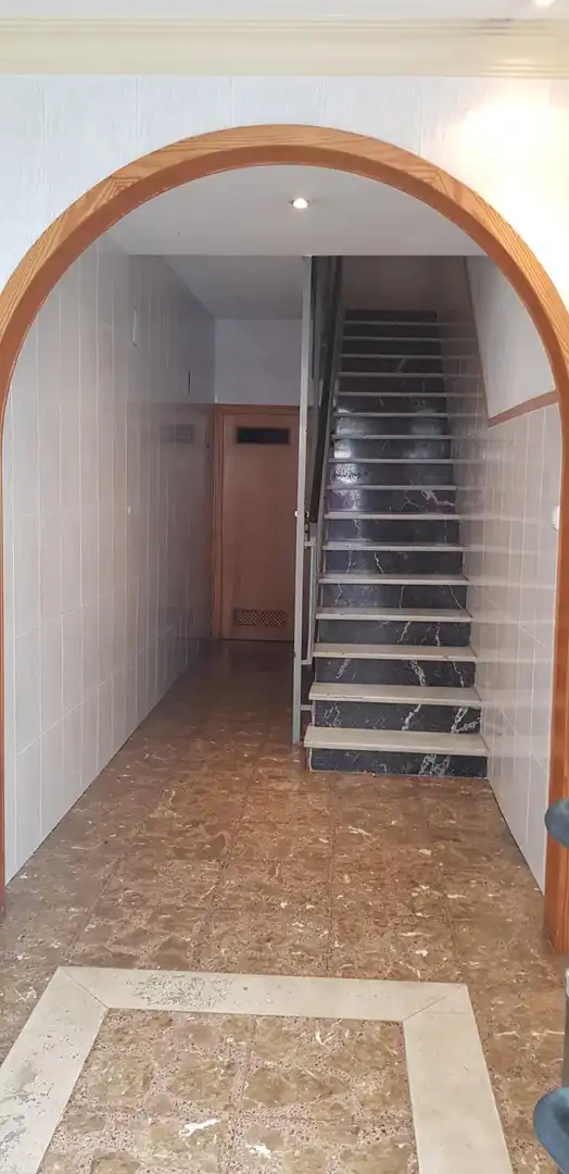 Piso en venta en Reina Victoria - Miguel Hernández