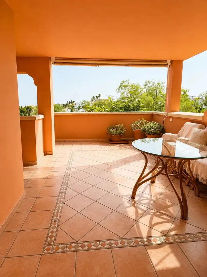 Apartament de lloguer a 45 Las Yedras #Portal 00, Puerta A2, Nueva Andalucía centro