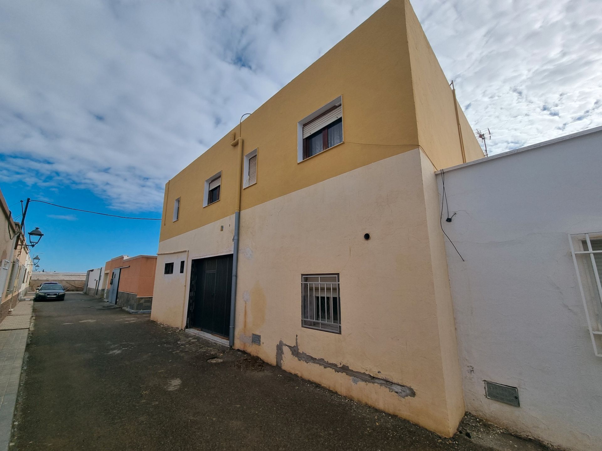 Vista exterior de Casa o xalet en venda en Níjar amb Moblat