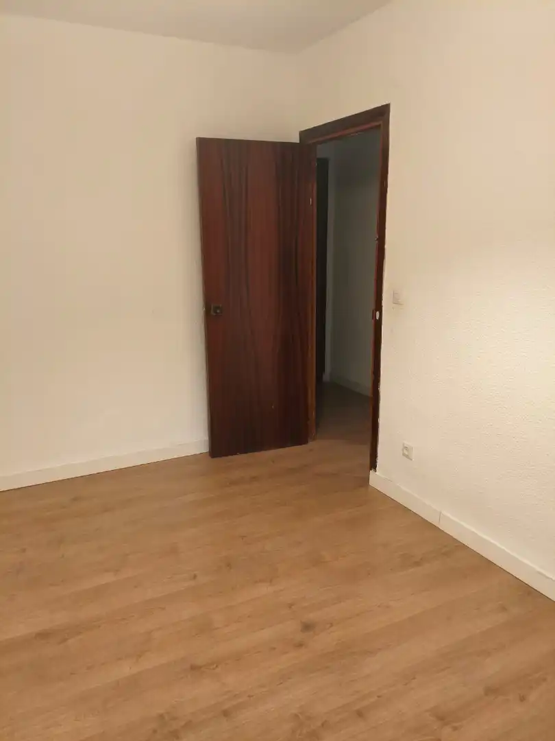 Bedroom of Flat for sale in Alcalá de Henares  with Heating, Terrace and Furnished