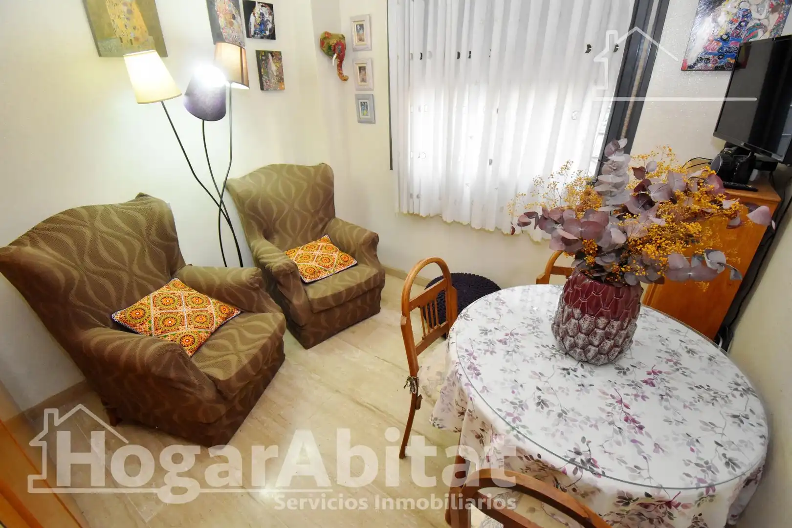 Living room of Detached homes for sale in Castellón de la Plana / Castelló de la Plana  with Air Conditioner, Terrace and Balcony