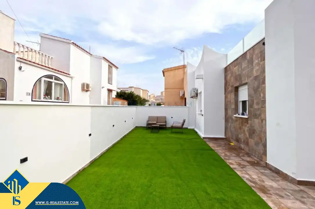 Detached house with garden for sale in Orihuela Costa, imagen 17