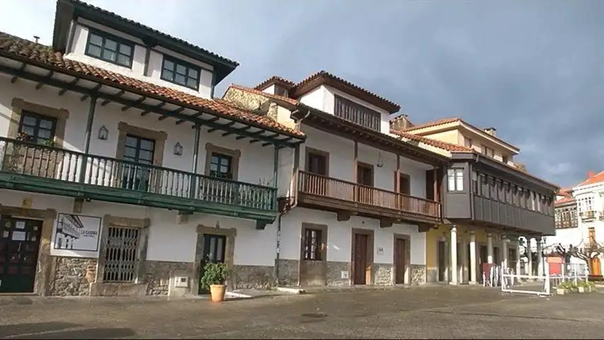 Vista exterior de Casa o chalet en venta en Muros de Nalón con Calefacción, Jardín privado y Trastero