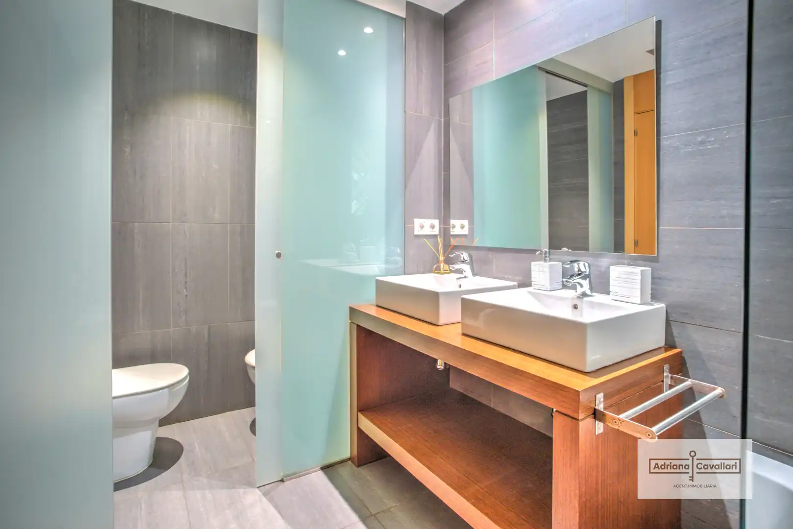 Bathroom of Flat for sale in Tarragona  with Air Conditioner, Heating and Private garden