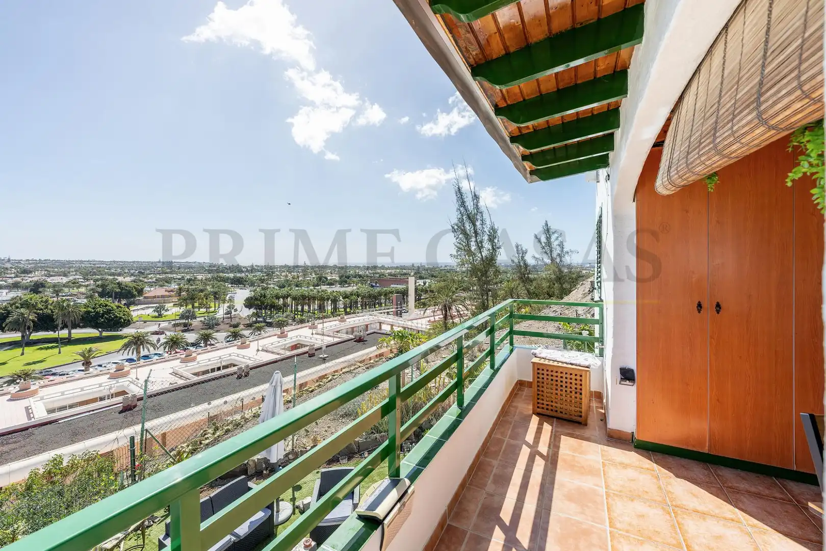 Vista exterior de Casa o chalet en venta en San Bartolomé de Tirajana con Calefacción, Terraza y Amueblado