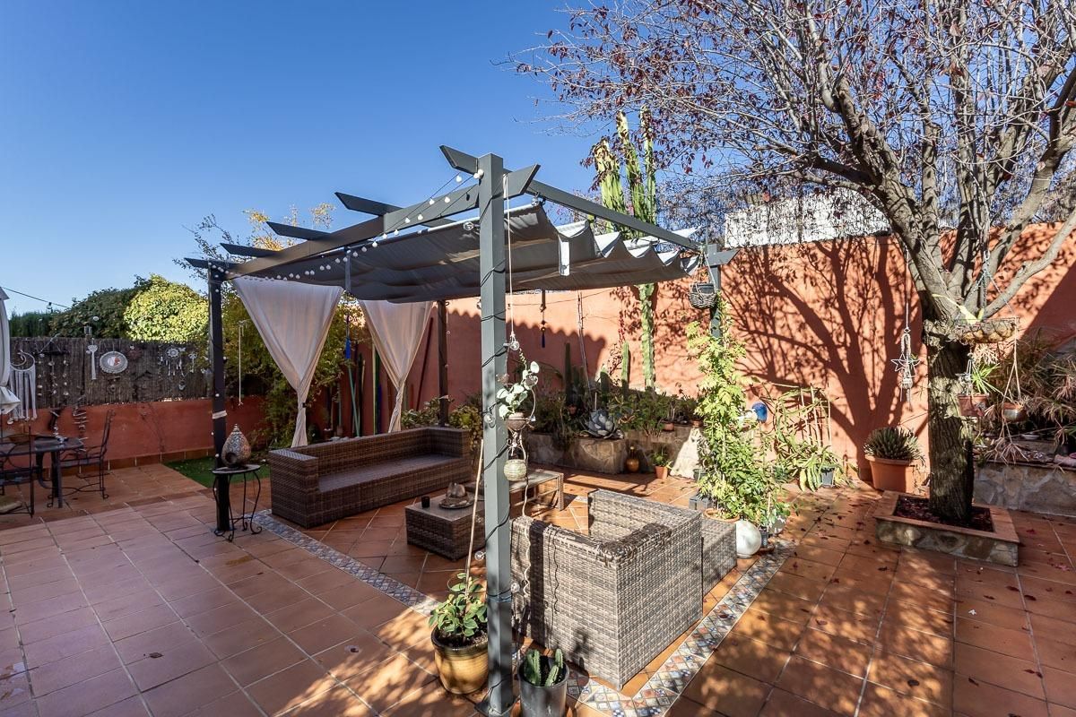 Terrace of House or chalet for sale in Huétor Vega  with Air Conditioner, Heating and Terrace