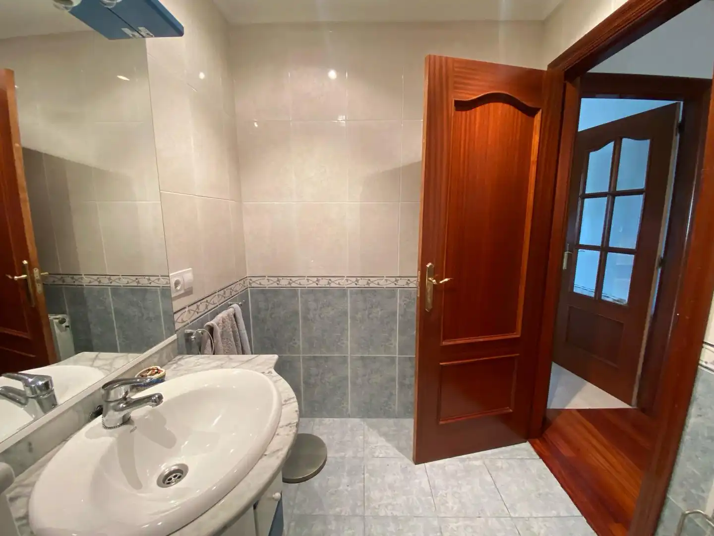 Baño de Casa adosada en venta en Durango con Calefacción, Jardín privado y Parquet