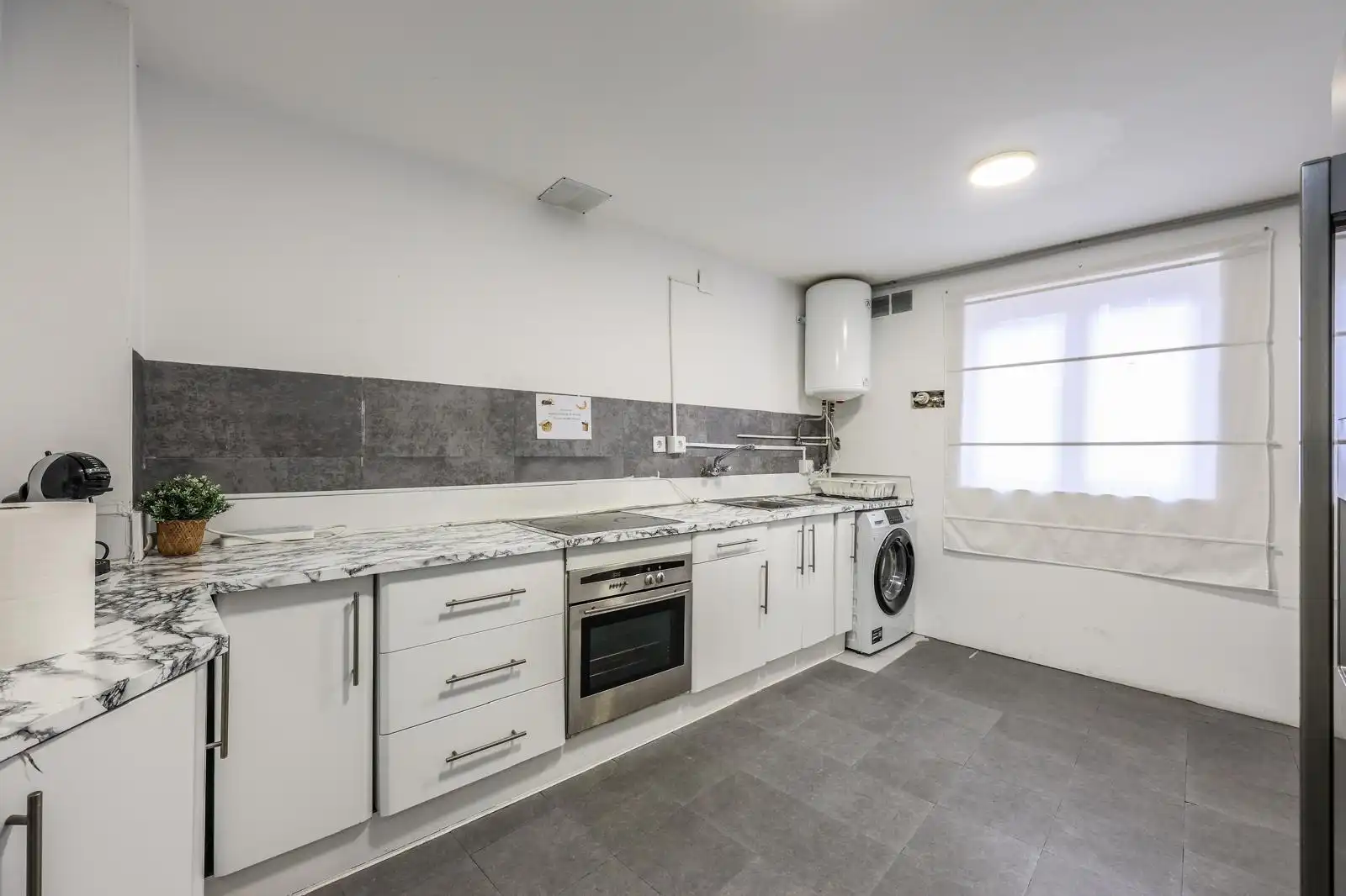 Cocina de Piso en venta en Madrid con Calefacción y Amueblado