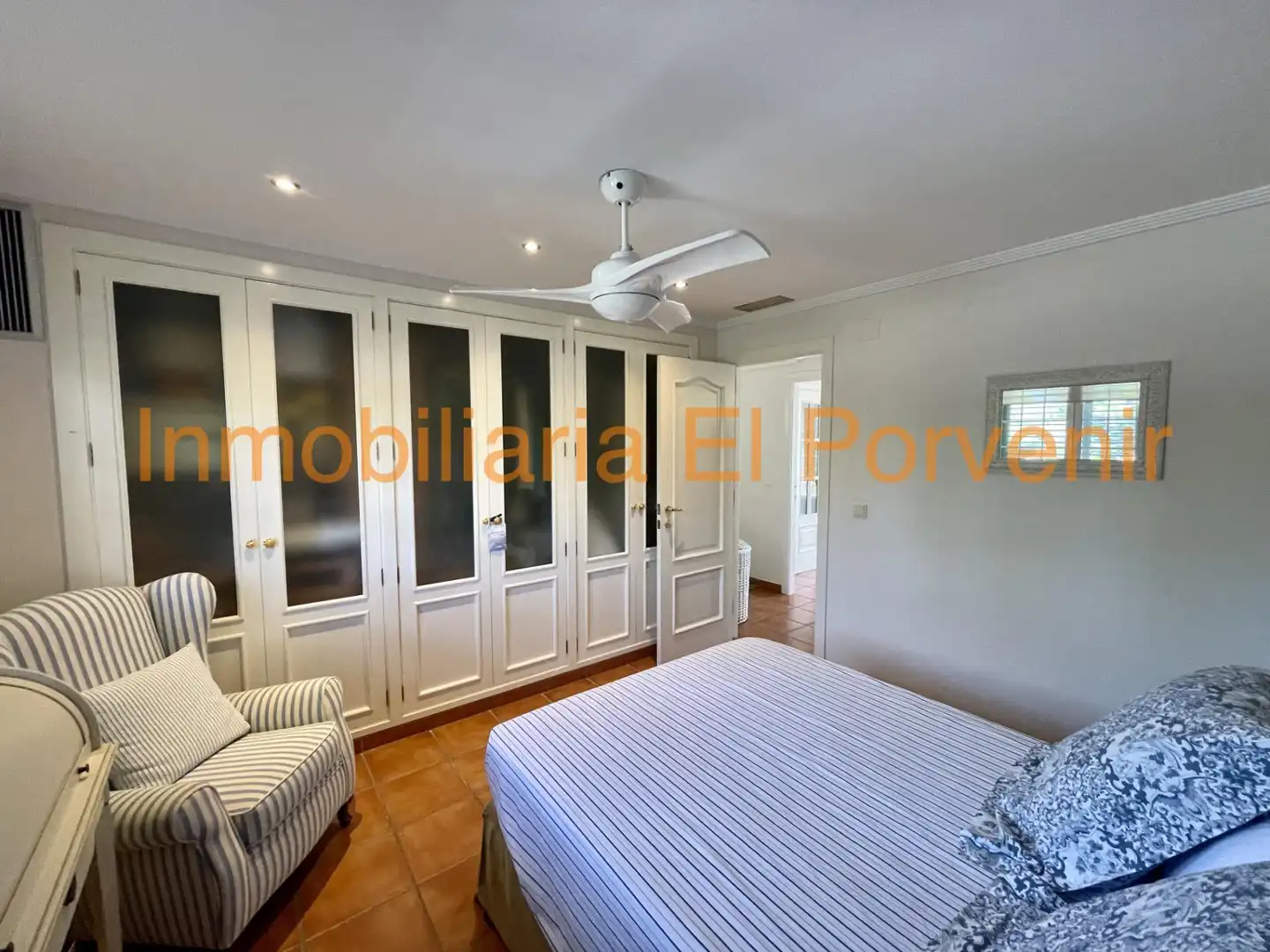 Habitación de Casa o chalet en venta en Torrent con Aire acondicionado, Calefacción y Jardín privado