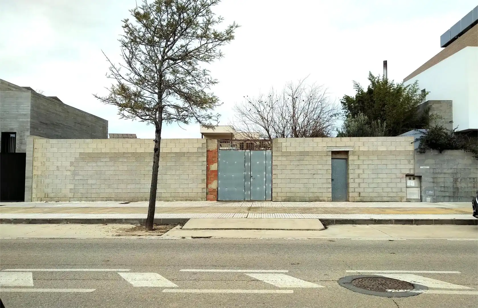 Terreno residenziale in vendita a Carrer de la Albotaina 100