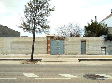 Terreno residenziale in vendita a Carrer de la Albotaina 100