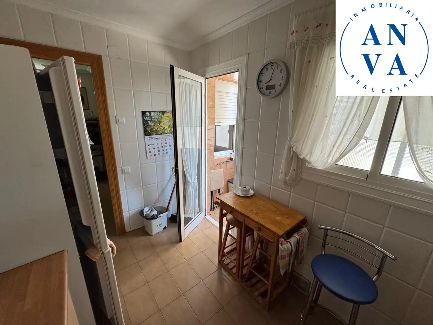 Cocina de Piso en venta en San Vicente del Raspeig / Sant Vicent del Raspeig con Balcón