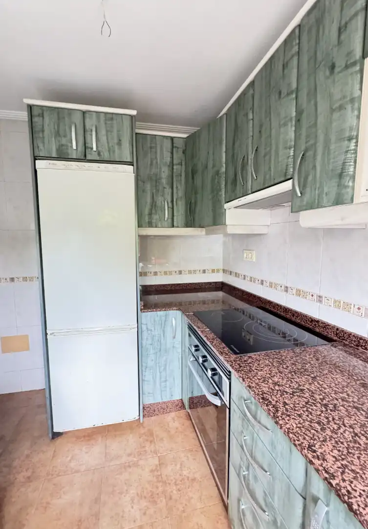 Cuina de Casa o xalet en venda en Avilés