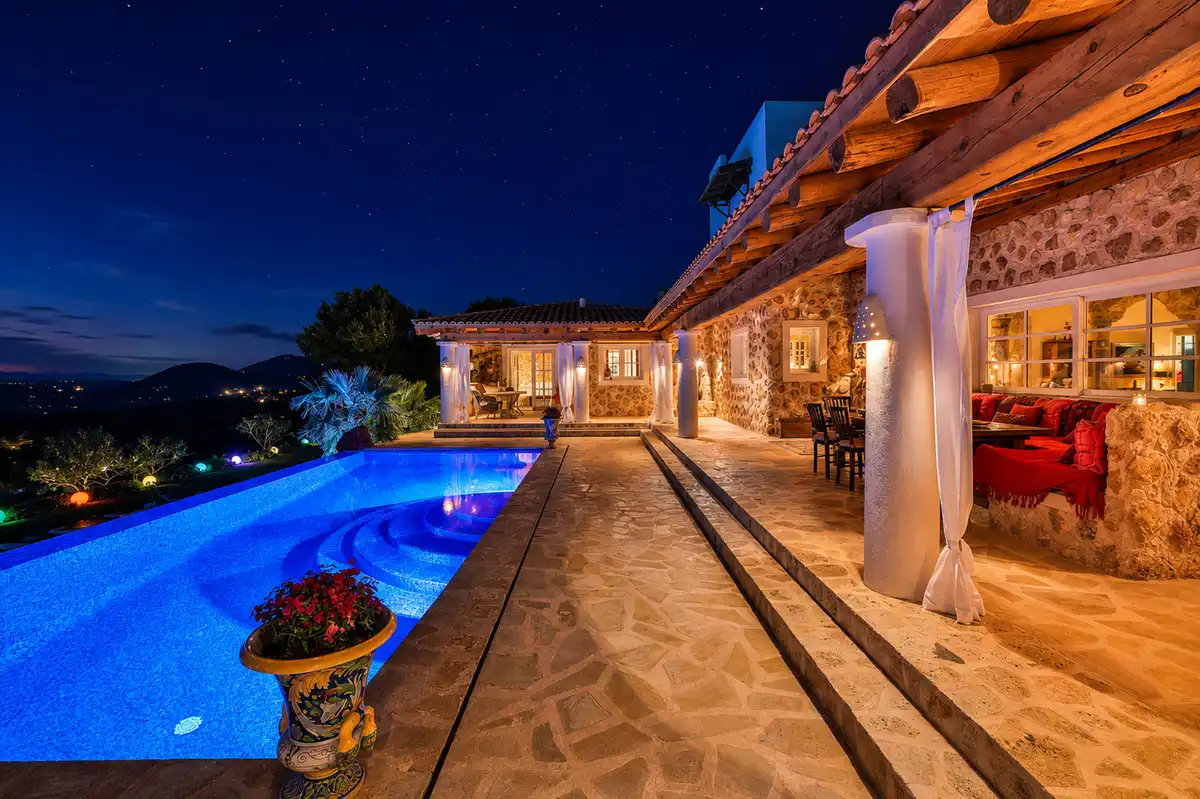 Terrace of Houses for rent in Santa Eulària des Riu  with Air Conditioner, Heating and Private garden