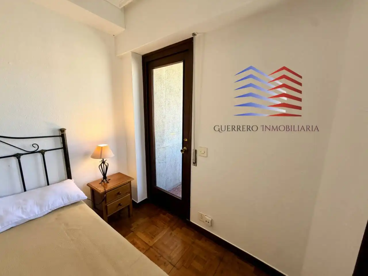 Piso de alquiler en Ourense Capital  con Calefacción, Parquet y Trastero