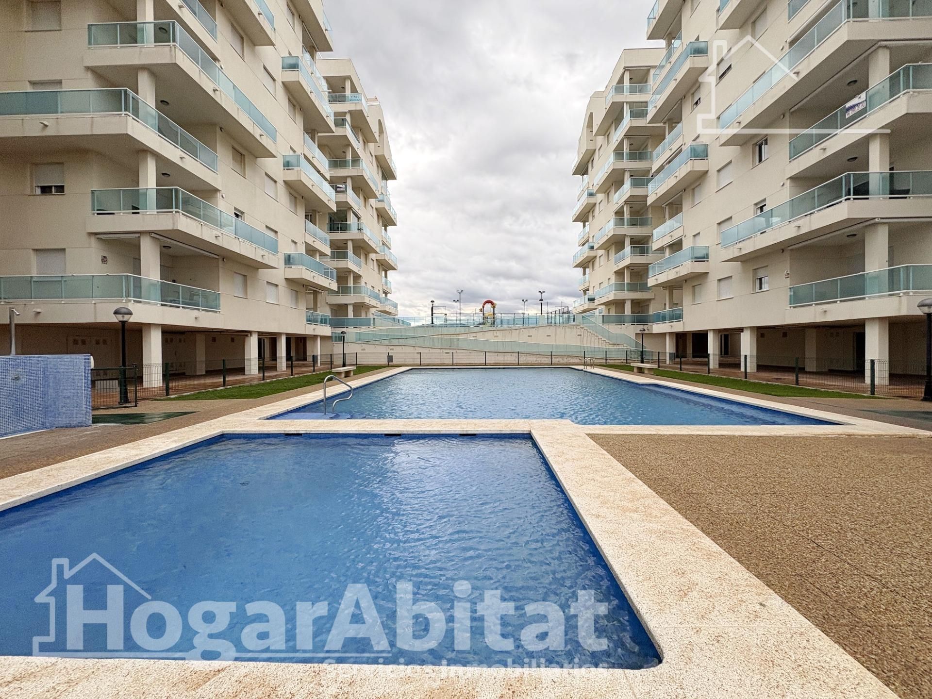 Piscina de Ático en venta en Piles con Terraza, Trastero y Piscina comunitaria