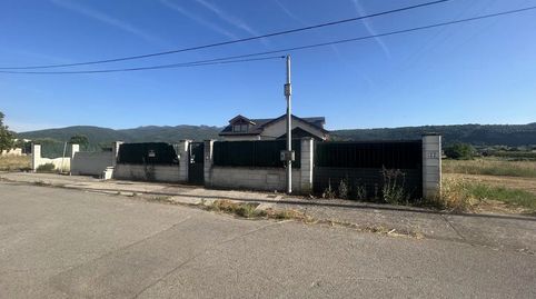 Foto 2 de Casa o xalet en venda a Avenida San Roque, 97, Carracedelo, León