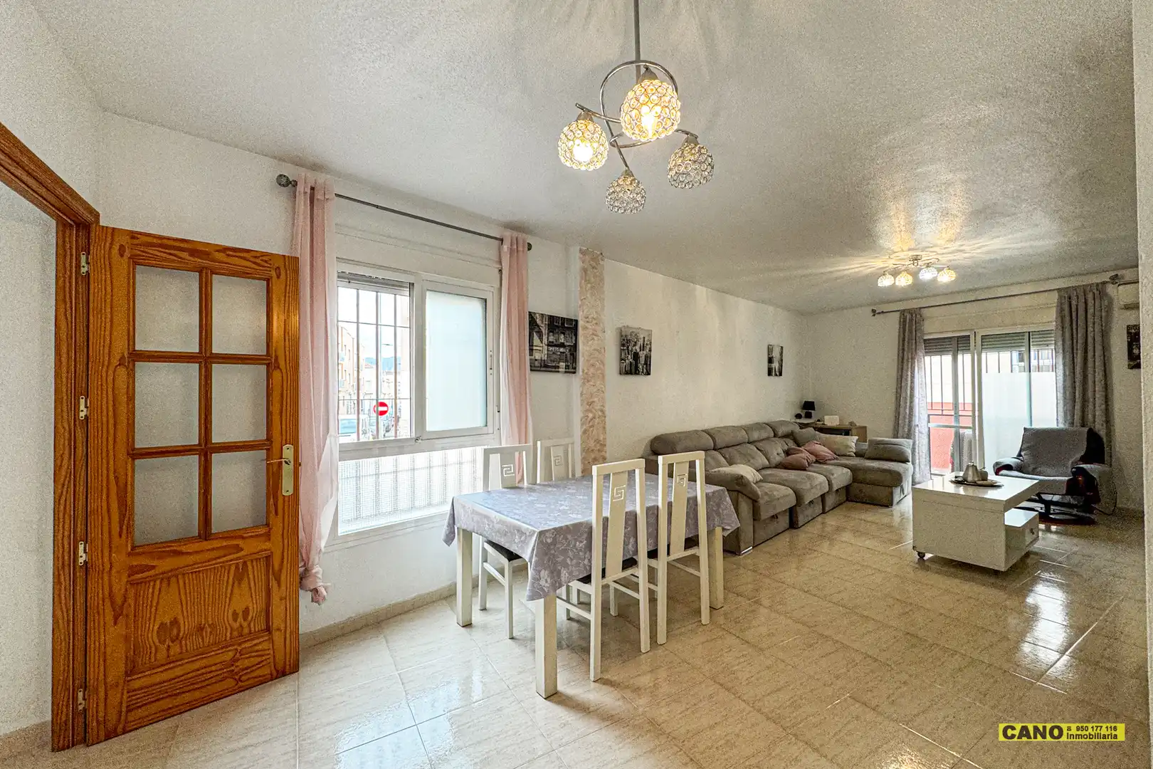 Sala de estar de Piso en venta en Roquetas de Mar ciudad