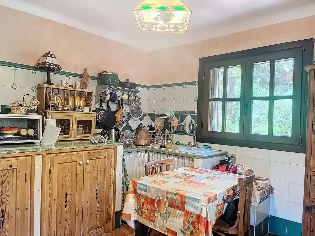 Cocina de Finca rústica en venta en Comares con Aire acondicionado, Jardín privado y Terraza
