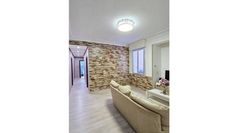 Foto 2 de Piso en venta en Calle Biarritz, Rekalde Centro, Bilbao
