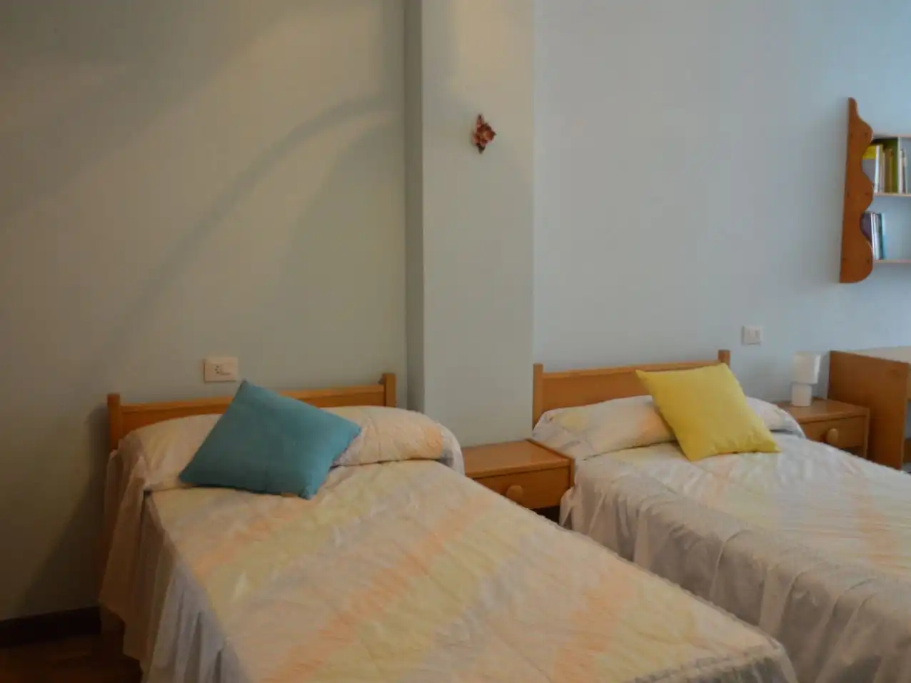 Habitación de Piso en venta en Vitoria - Gasteiz con Terraza y Balcón