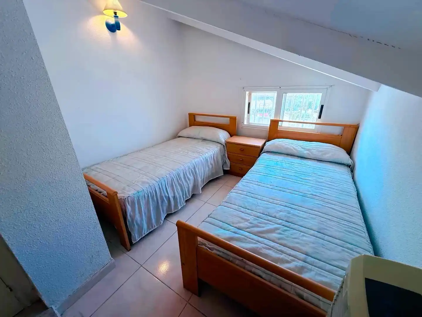 Dormitori de Casa adosada en venda en Los Alcázares amb Jardí privat, Terrassa i Traster