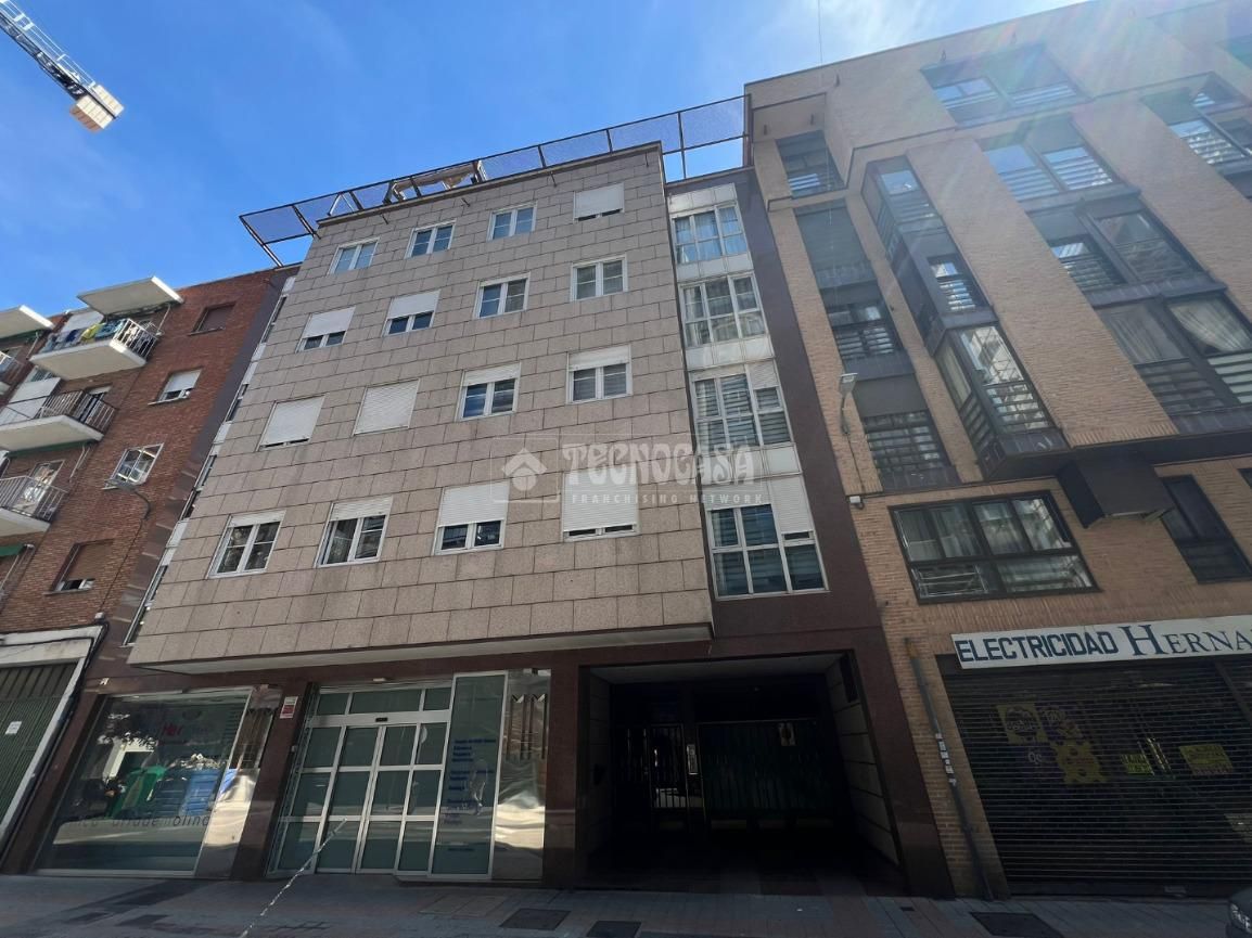 Vista exterior de Pis en venda en Palencia Capital amb Calefacció i Terrassa