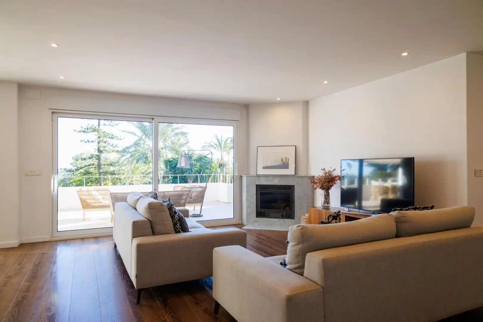 Sala de estar de Casa o chalet en venta en Picassent con Aire acondicionado, Calefacción y Jardín privado