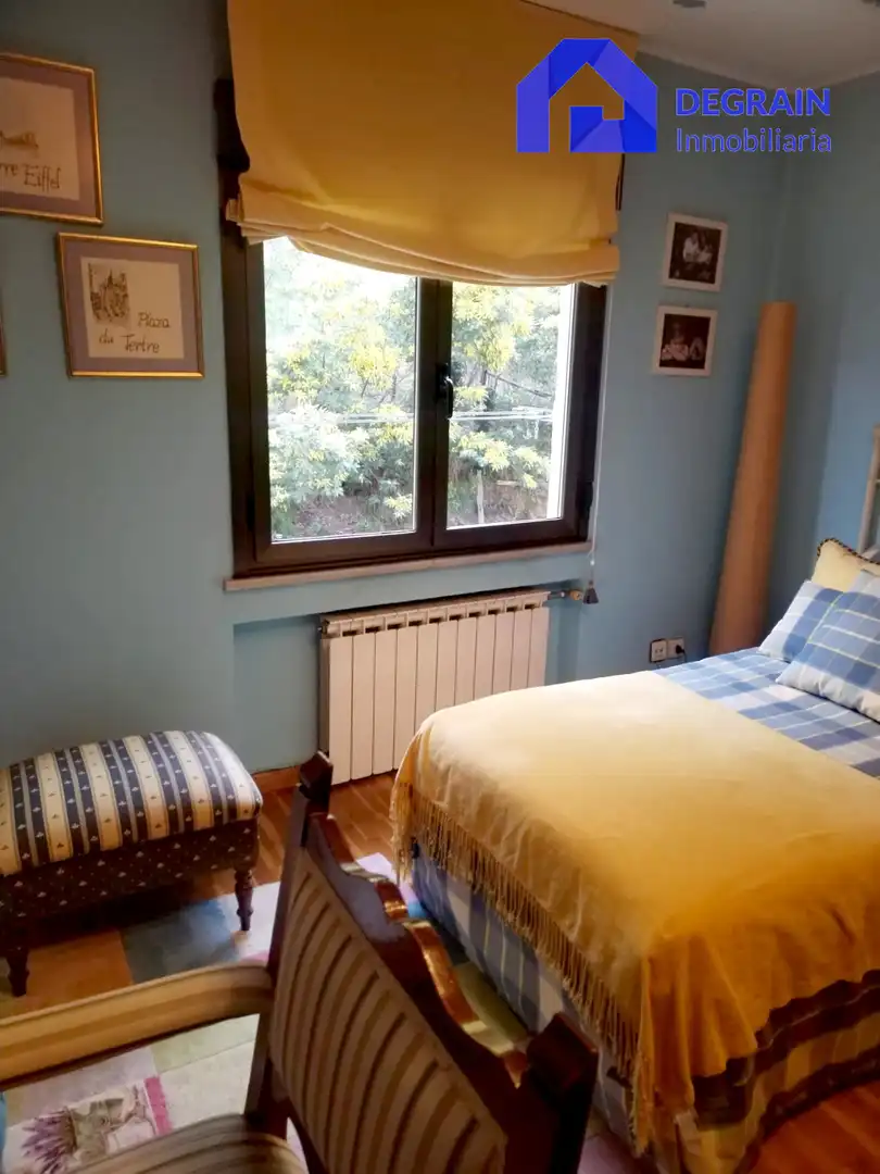 Bedroom of Flat for sale in Mieres (Asturias)  with Heating and Parquet flooring