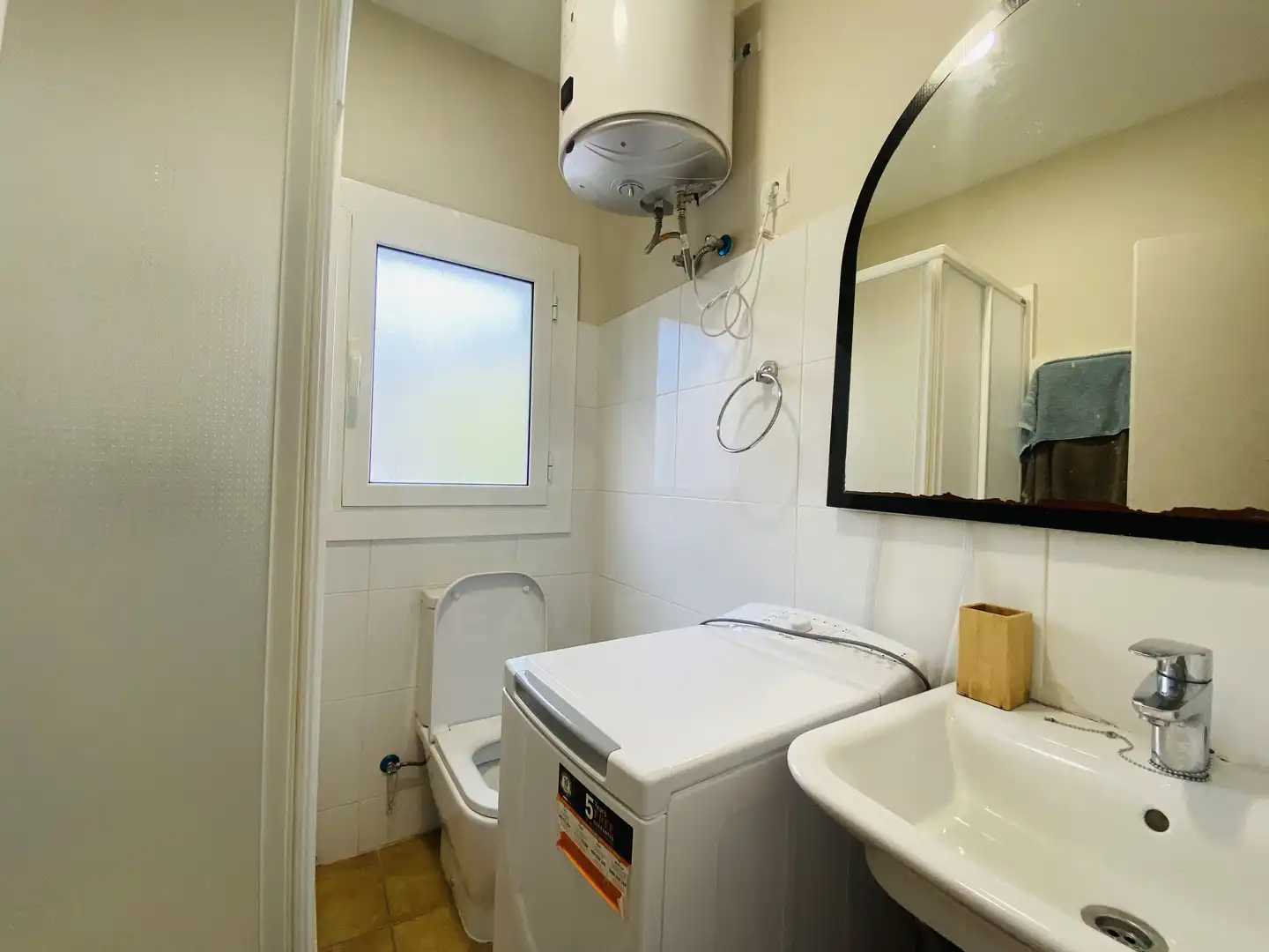 Badezimmer von Wohnung zur Miete in Sitges mit Klimaanlage und Terrasse