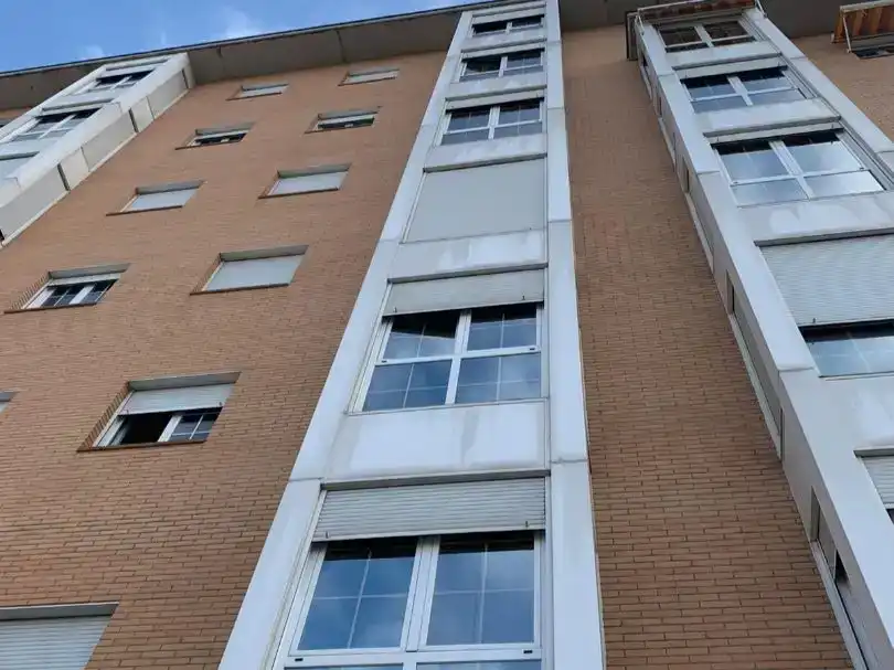 Außenansicht von Wohnung zum Verkauf in  Madrid Capital mit Klimaanlage und Schwimmbad
