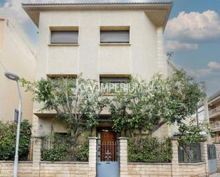 Exterior view of House or chalet for sale in  Tarragona Capital  with Air Conditioner, Terrace and Balcony