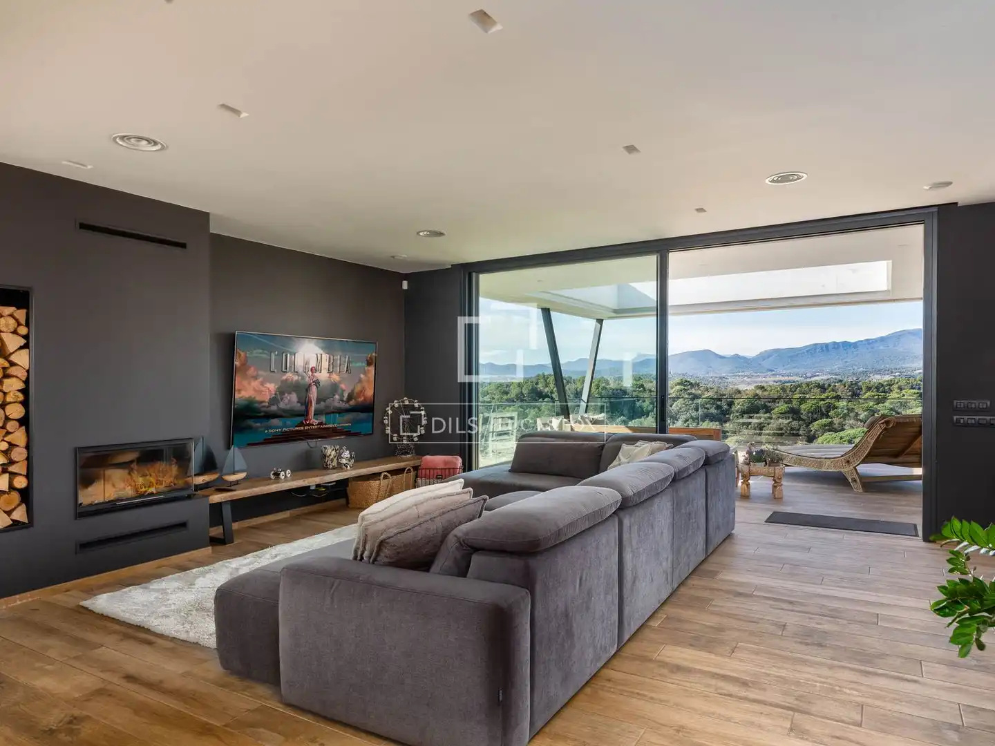 Sala de estar de Casa o chalet en venta en Sant Julià de Ramis con Aire acondicionado, Calefacción y Terraza