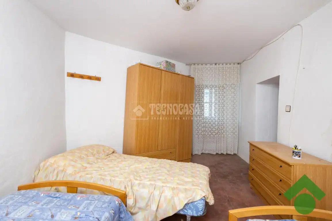 Habitación de Casa adosada en venta en Colomera con Terraza