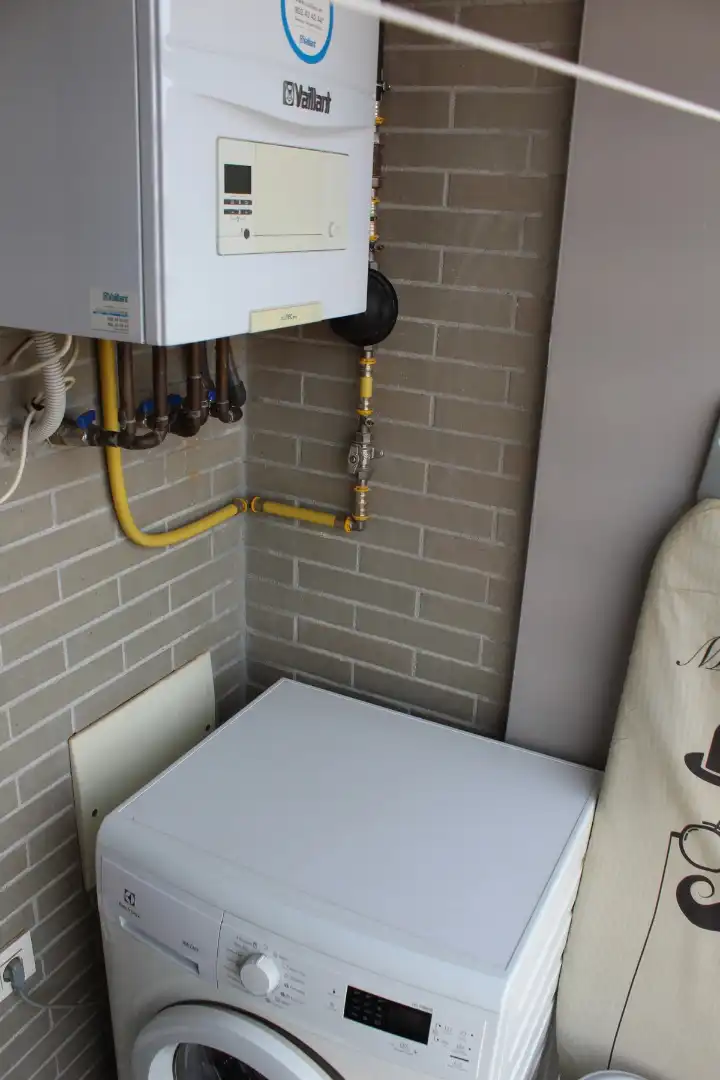 Flat for rent in Granada  with Air Conditioner, Heating and Terrace