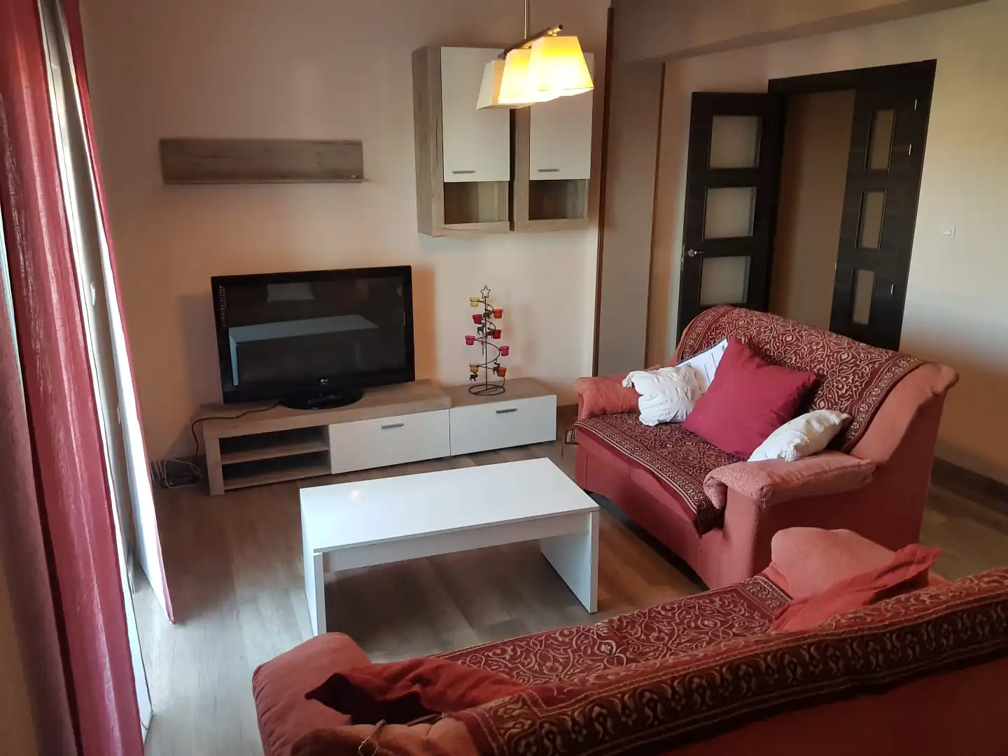 Sala de estar de Piso de alquiler en Cáceres con Aire acondicionado, Calefacción y Terraza