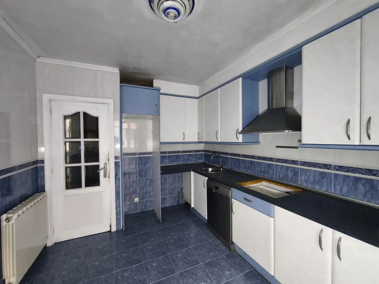 Cocina de Piso en venta en Errenteria con Balcón