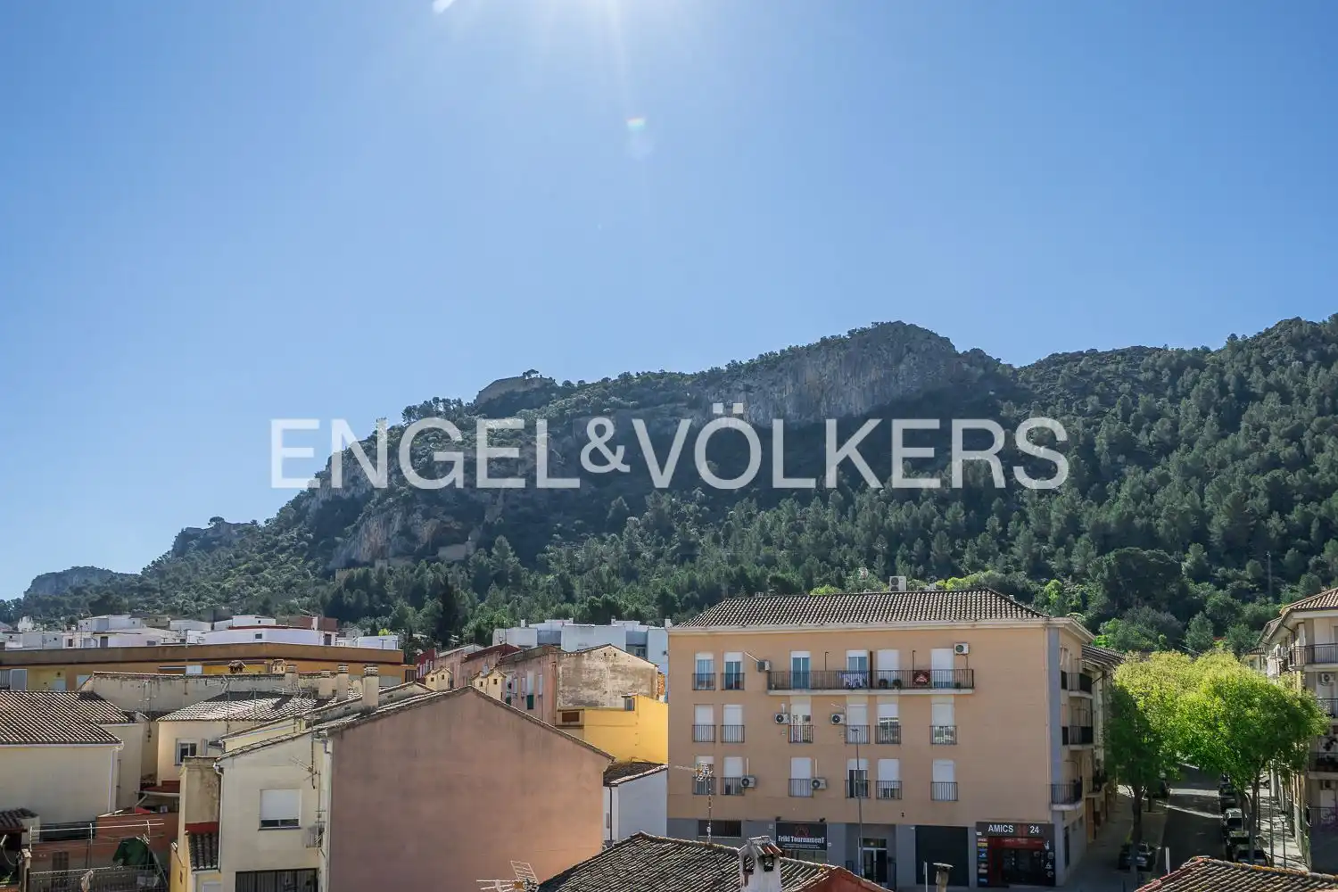 Vista exterior de Casa o xalet en venda en Xàtiva amb Aire condicionat, Calefacció i Terrassa