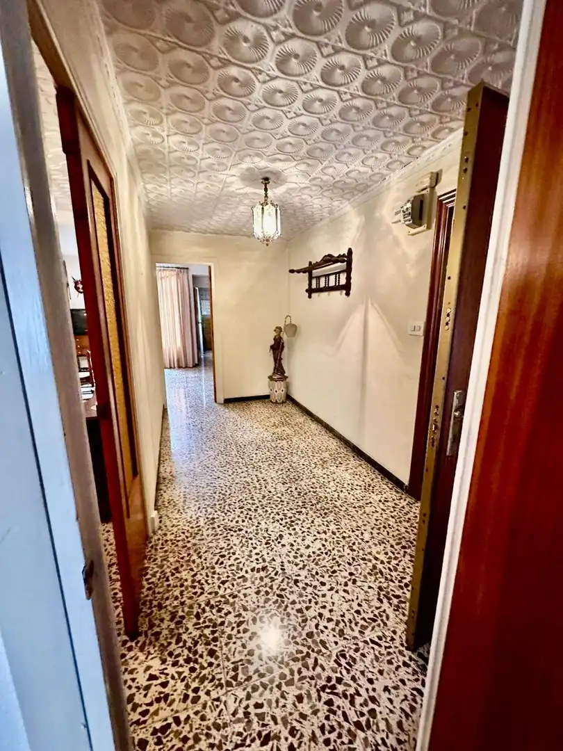 Edificio en venta en Elda