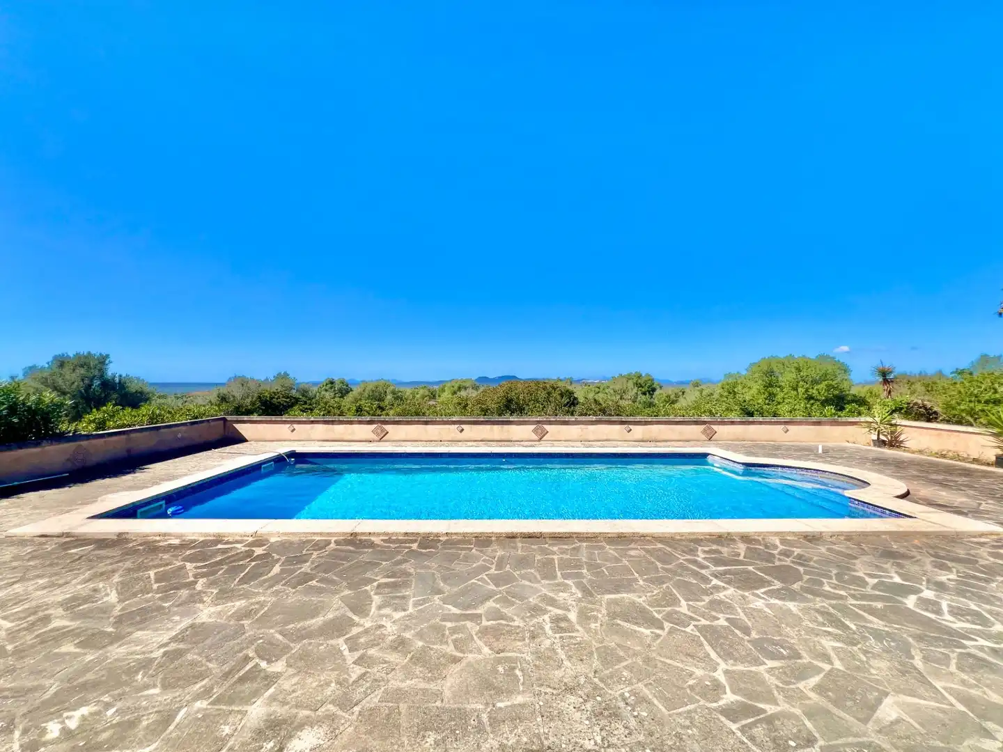 Piscina de Finca rústica de alquiler en Campos con Aire acondicionado, Calefacción y Jardín privado