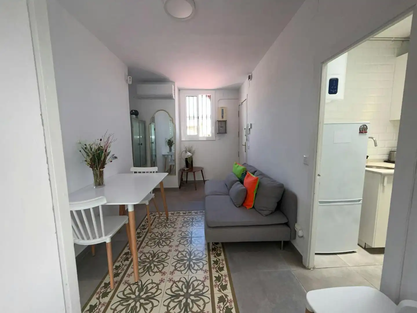 Flat to rent in Ciutat Vella, imagen 2