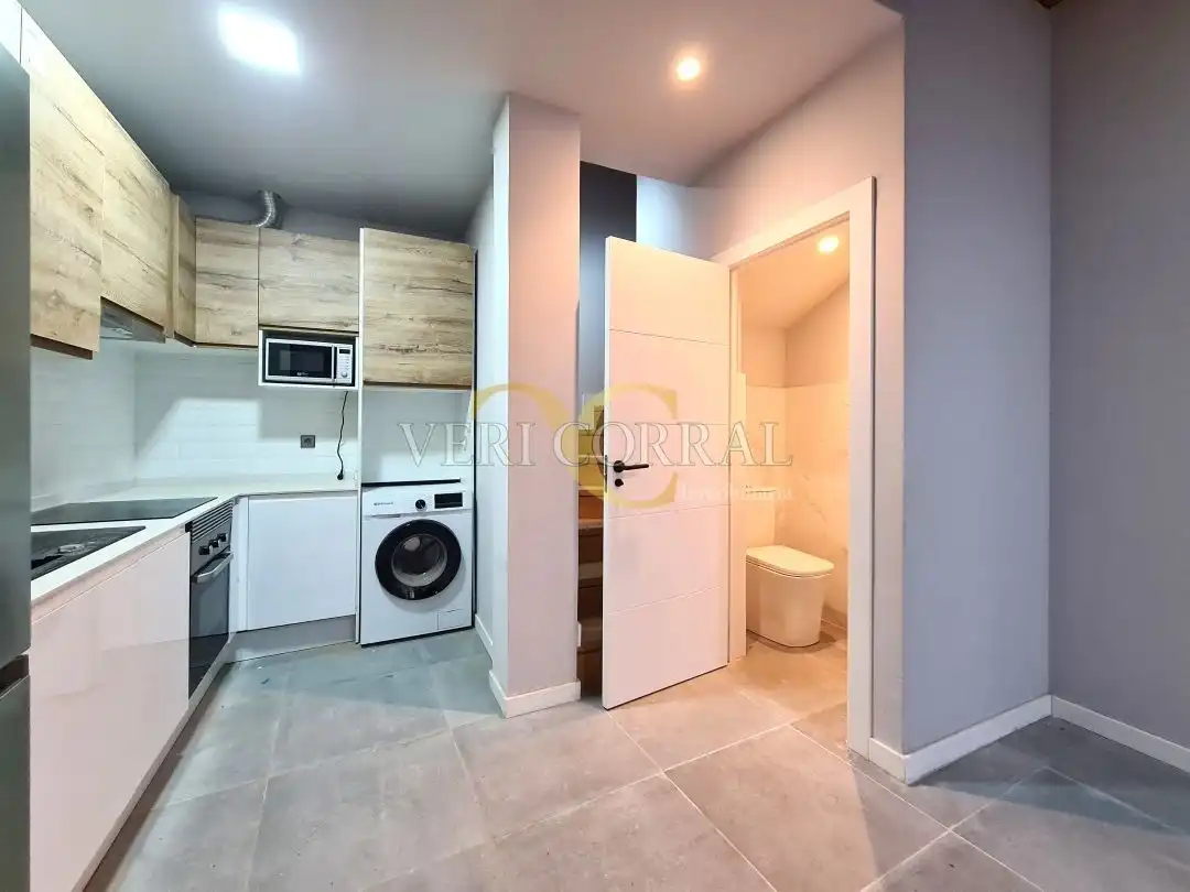 Bedroom of Flat for sale in Gijón   with Heating and Alarm