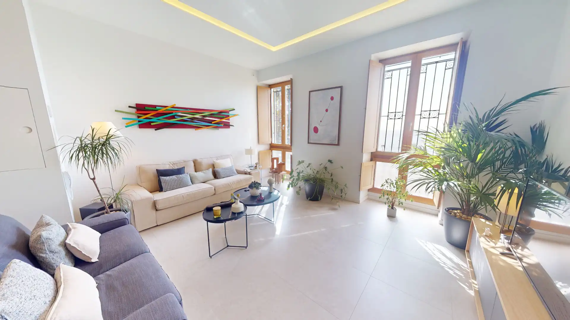 Wohnzimmer von Wohnung zum Verkauf in Alicante / Alacant mit Klimaanlage, Privatgarten und Abstellraum