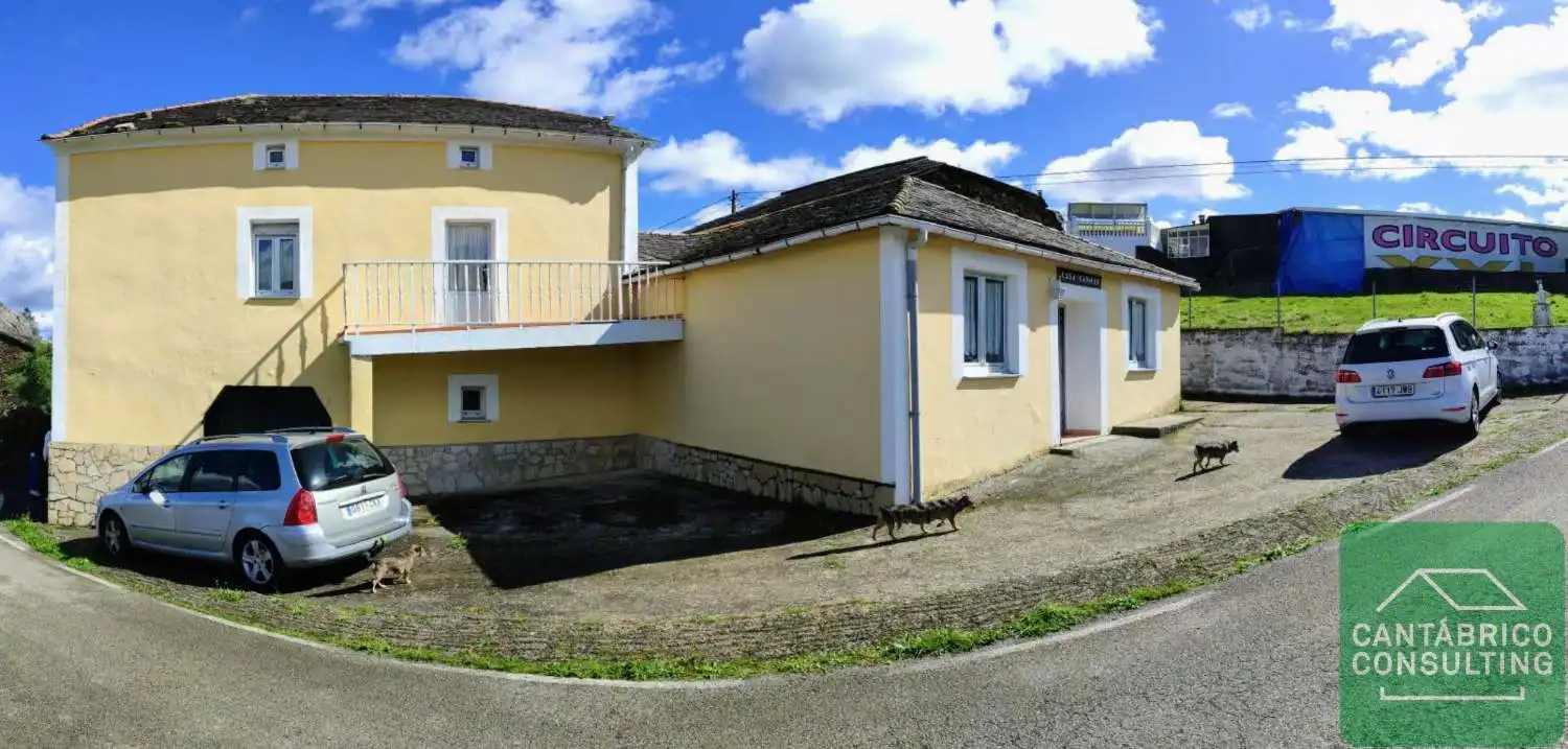 Vista exterior de Finca rústica en venda en Villayón amb Calefacció, Parquet i Terrassa