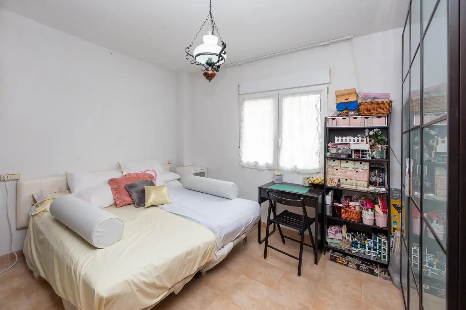 Bedroom of Houses for sale in Barrio de la Vega