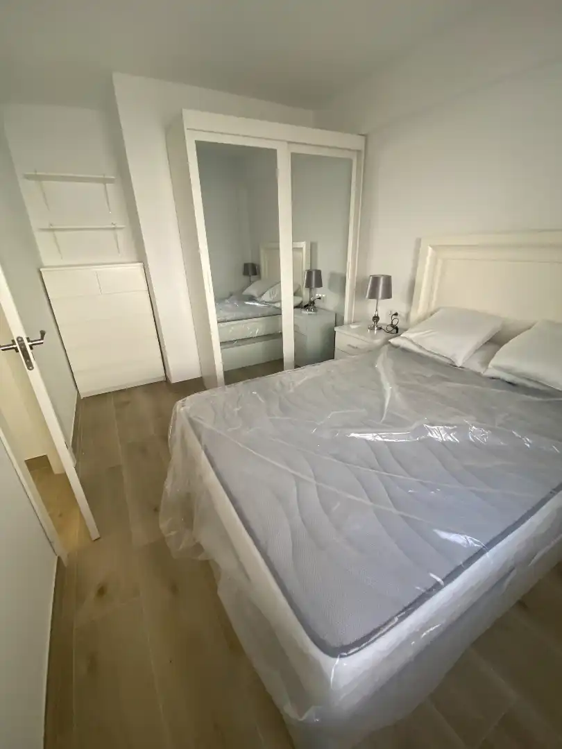 Schlafzimmer von Wohnungen zur Miete in Málaga mit Klimaanlage, Möbliert und Waschmaschine