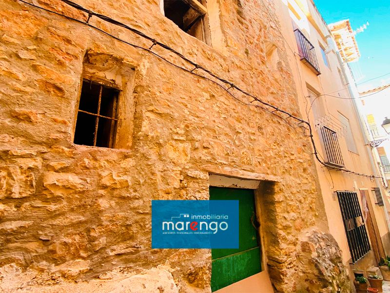 Exterior view of House or chalet for sale in Cortes de Arenoso